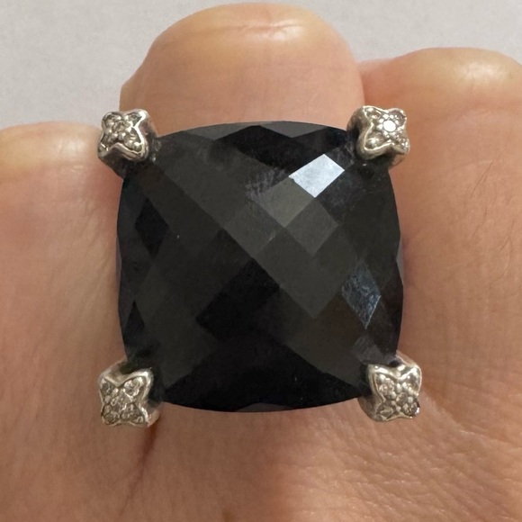 David Yurman Onyx & Diamond Cushion On
Point Ring - Picture 6 of 10